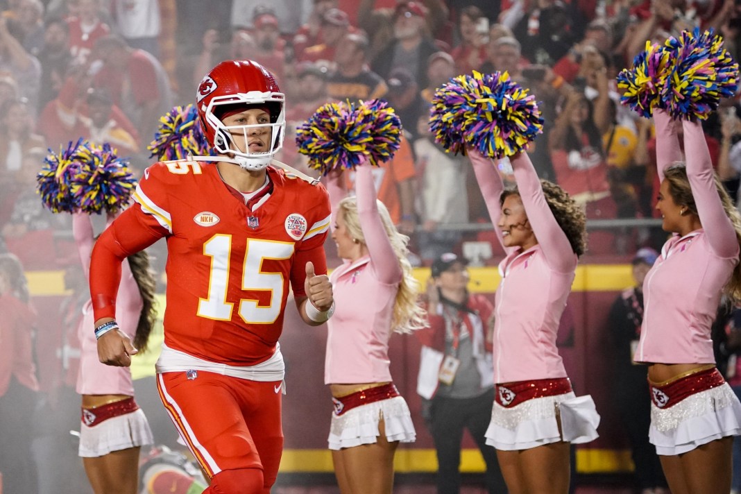 NFL: Denver Broncos at Kansas City Chiefs Patrick Mahomes