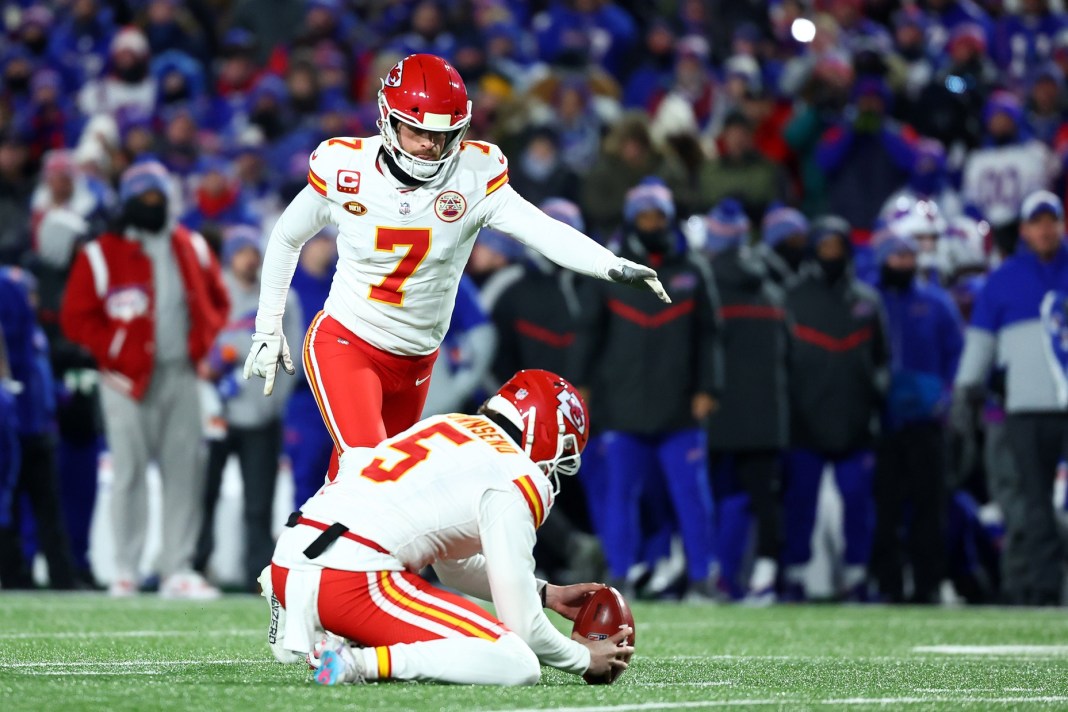 harrison butker week 4 nfl kicker props