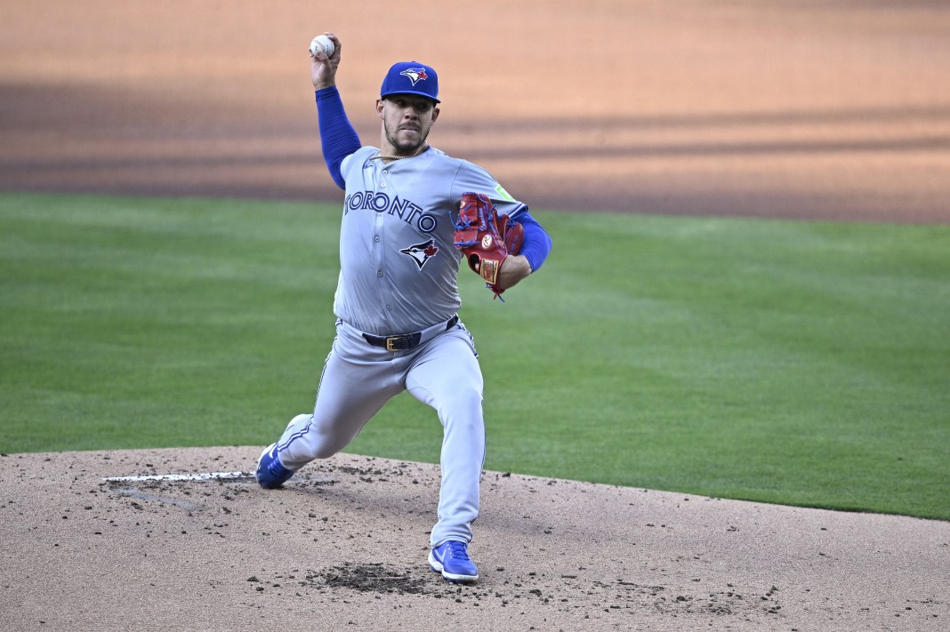 jose berrios toronto blue jays pitcher