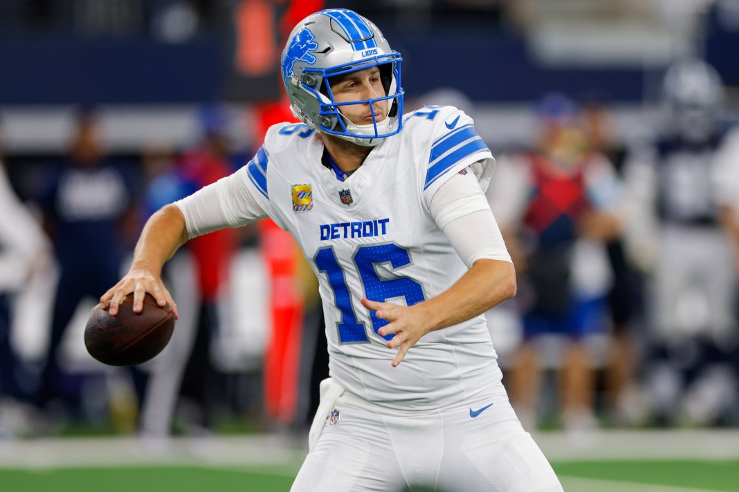 NFL: Detroit Lions at Dallas Cowboys Detroit Lions quarterback Jared Goff (16) drops back to pass during the third quarter against the Dallas Cowboys