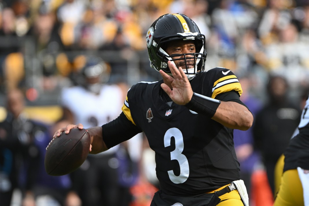 NFL: Baltimore Ravens at Pittsburgh Steelers Steelers QB Russell Wilson