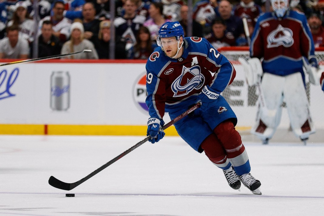Nathan MacKinnon, Colorado Avalancehe, NHL