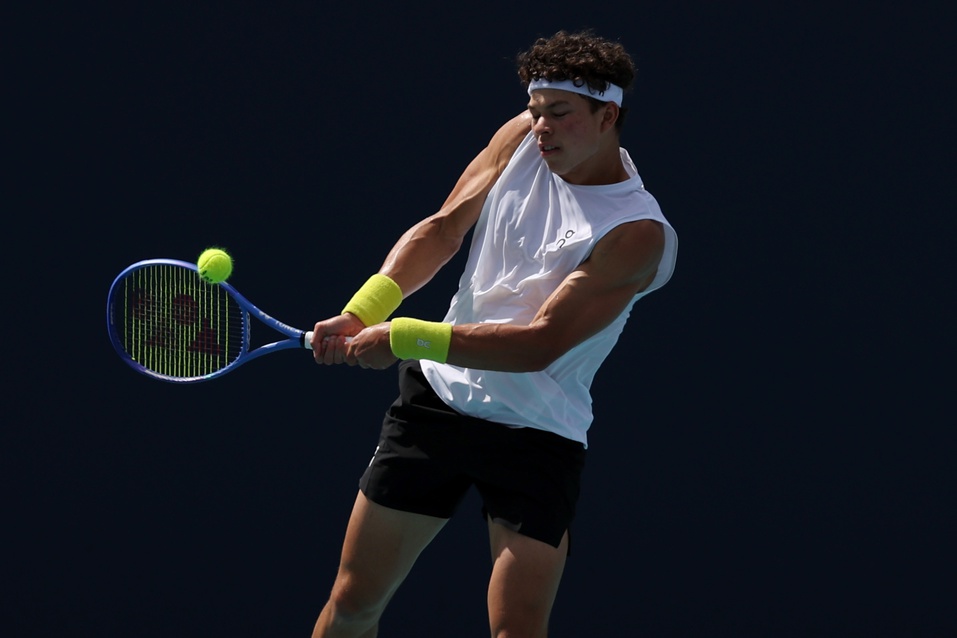Ben Shelton hits a backhand against Coleman Wong during the 2025 Miami Open.