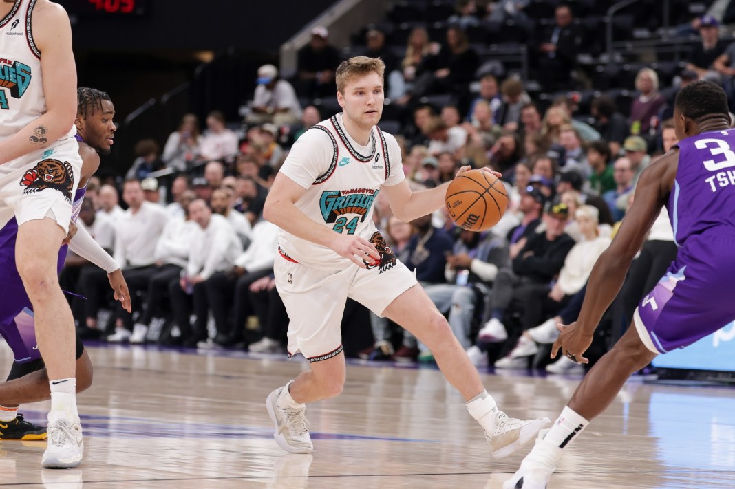 NBA: Memphis Grizzlies at Utah Jazz Grizzlies guard Cam Spencer drives to the basket against the Jazz during the 2024-25 NBA season.