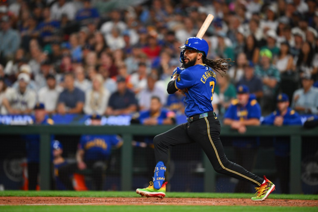 MLB: Houston Astros at Seattle Mariners Seattle Mariners shortstop J.P. Crawford (3) hits an RBI single against the Houston Astros during the eighth inning at T-Mobile Park in Seattle, Washington, on July 18, 2025. Mandatory Credit: Steven Bisig-Imagn Images.