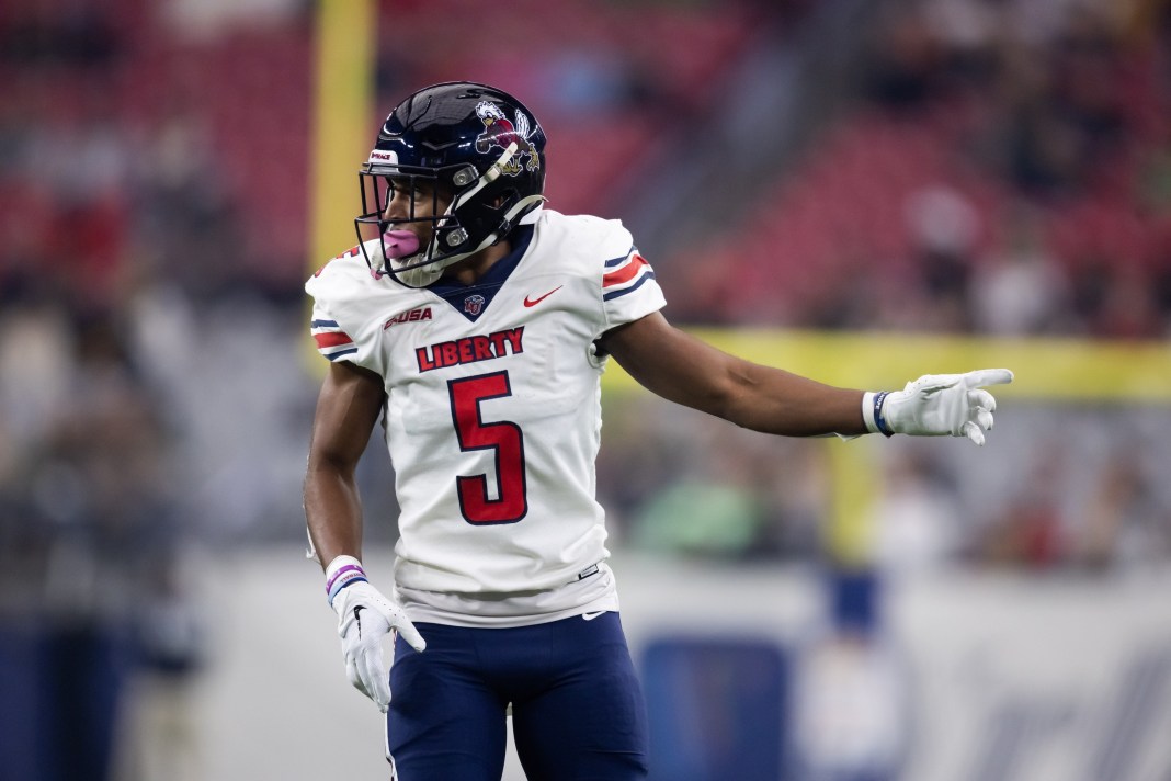 NCAA Football: Fiesta Bowl-Liberty at Oregon conference usa team previews 2025