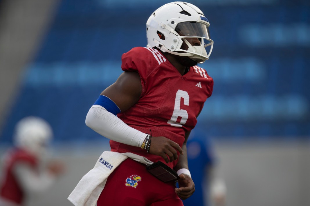 jalon daniels kansas college football picks