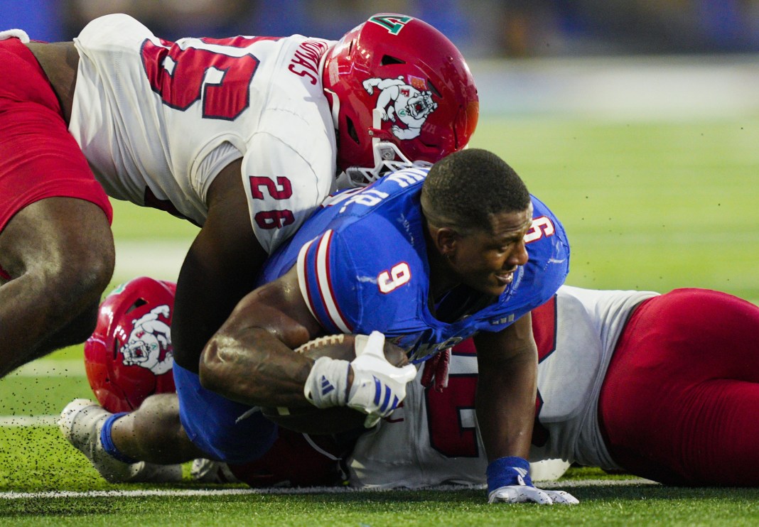 NCAA Football: Fresno State at Kansas Kansas-Fresno State College Football