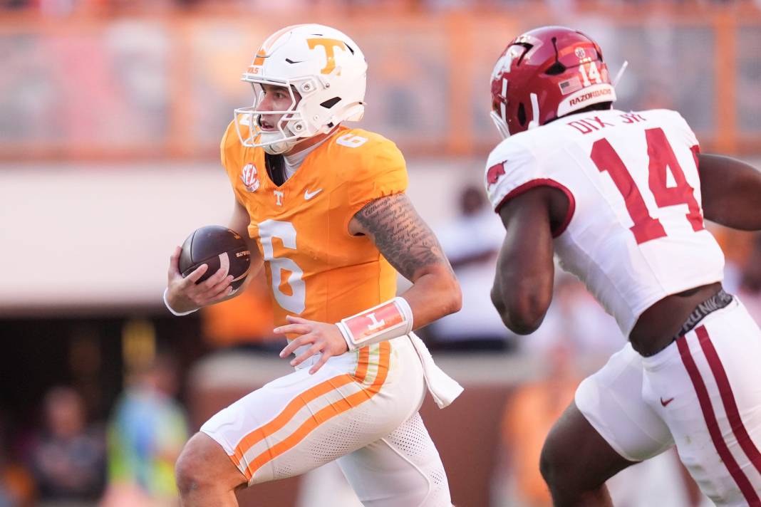 Joey Aguilar Tennessee quarterback