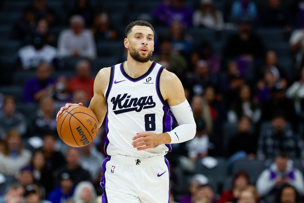 Kings guard Zach LaVine brings the ball up against the Clippers during the 2025-26 NBA preseason.