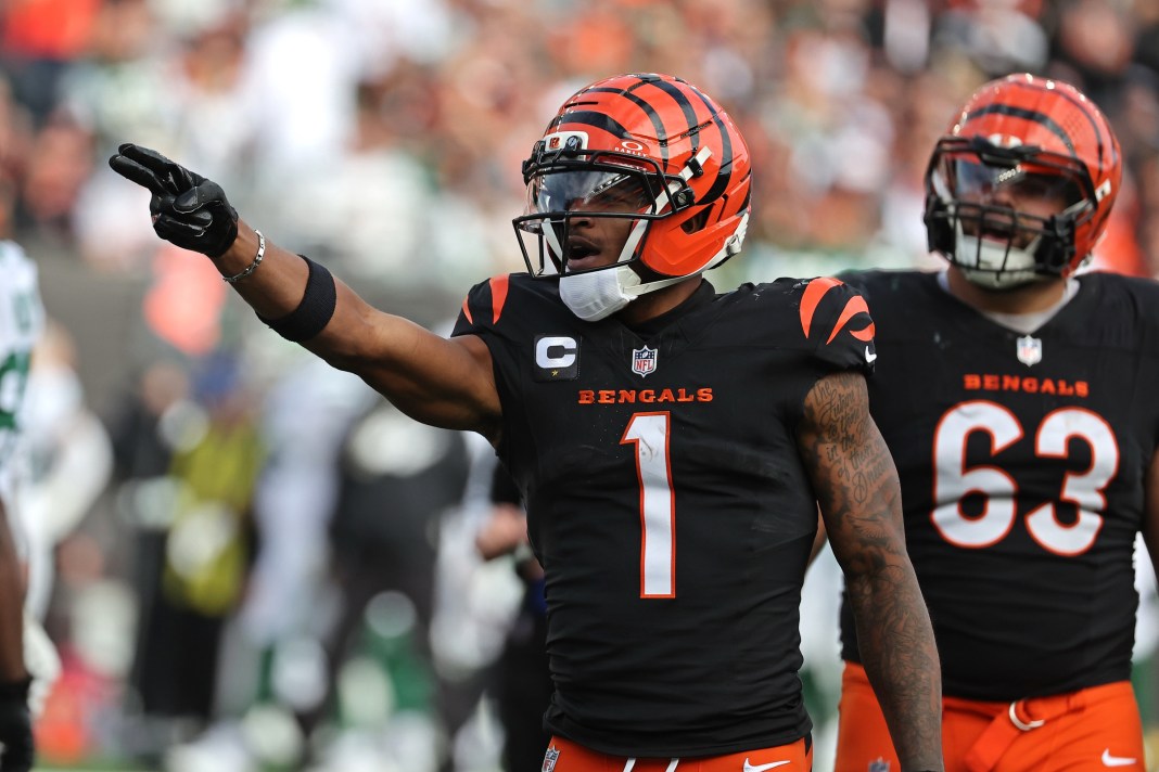 Bengals star Ja'Marr Chase signals for a first down in a meeting with the Jets in the 2025 NFL season.