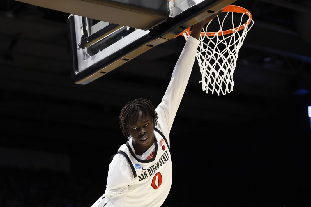 college basketball picks november 25