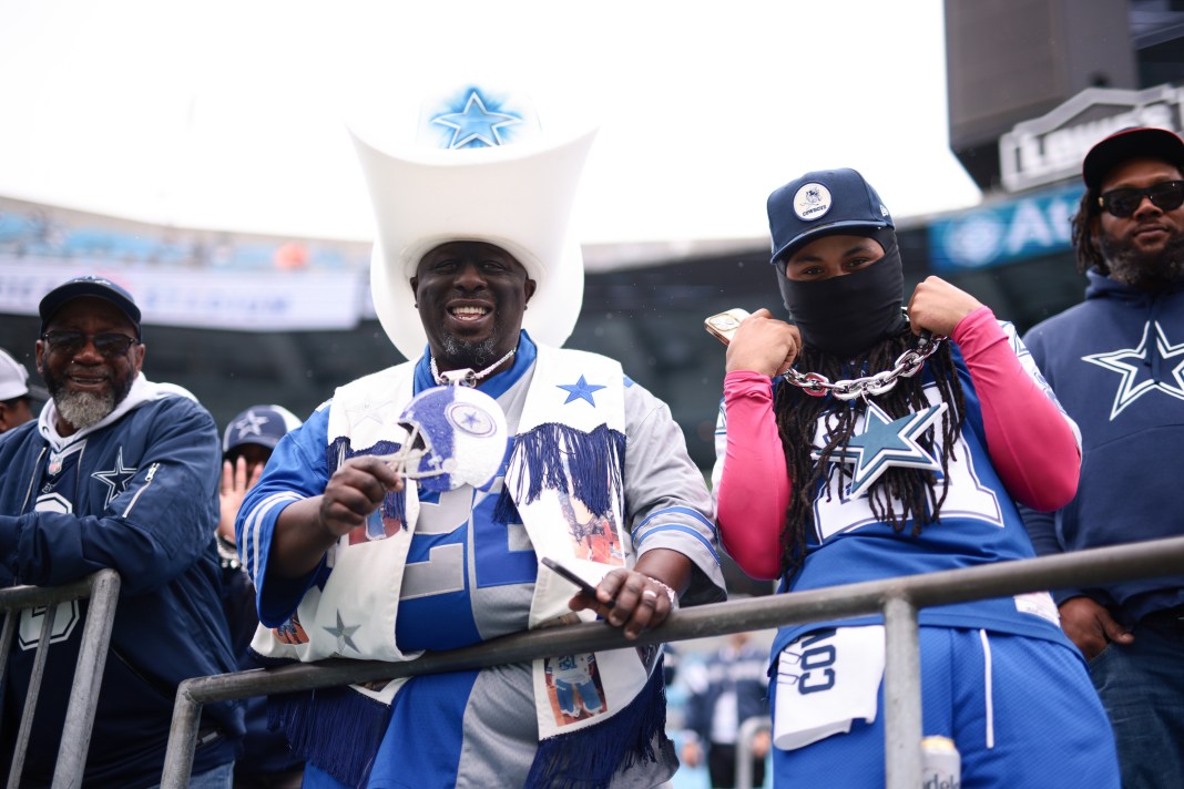 Dallas Cowboys fans
