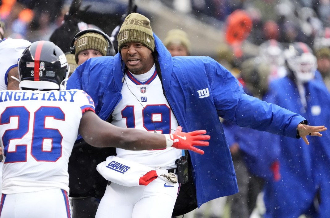 NFL: New York Giants at Chicago Bears jameis winston new york giants week 11 nfl picks