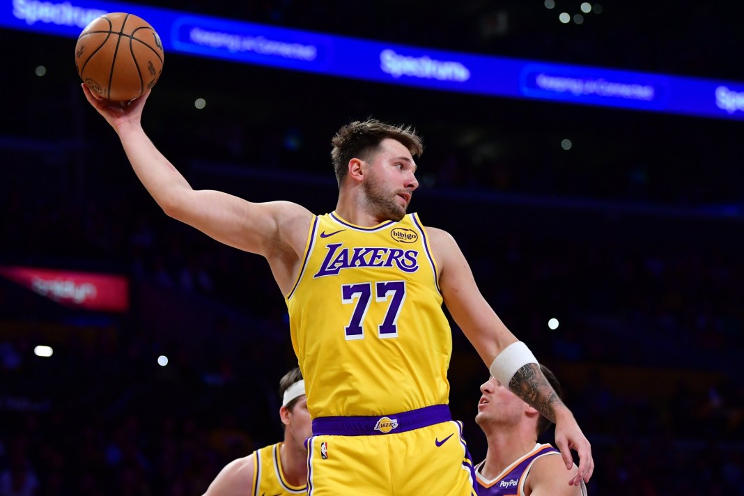 NBA: Phoenix Suns at Los Angeles Lakers Luka Doncic, Los Angeles Lakers, NBA